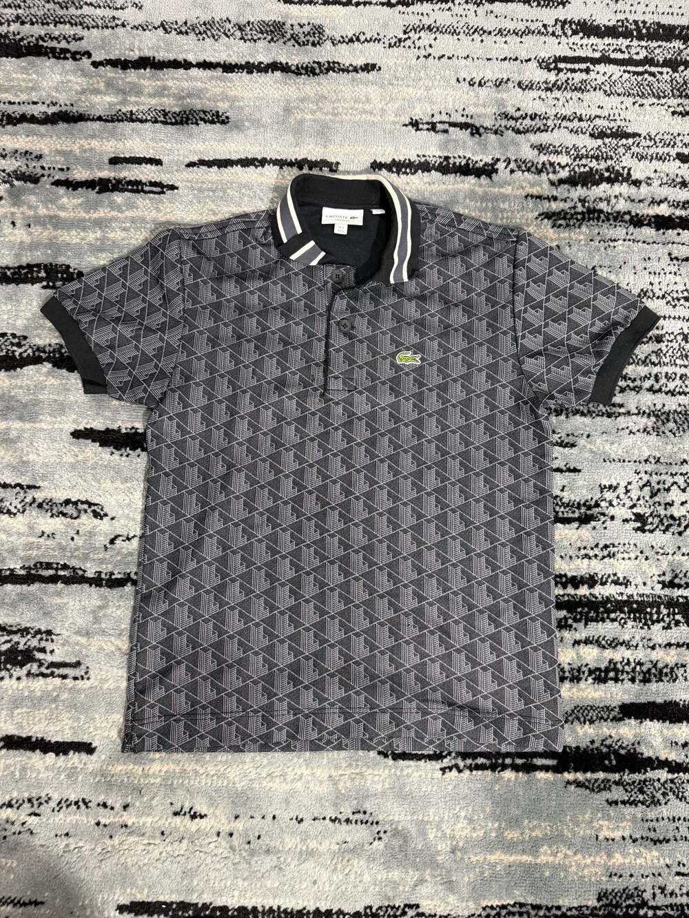 Lacoste Classic Fit Monogram Jacquard Polo Shirt Black Gray Size S